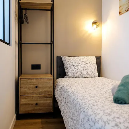 Bel Vue - Quartier Des Presidents - 5 Personnes Apartament